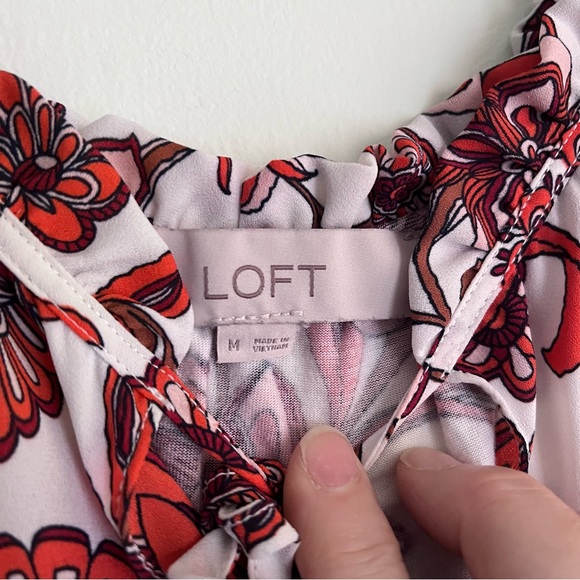 LOFT Sleeveless Floral Tie-Neck top with Orange and Brown Print - Picture 3 of 3
